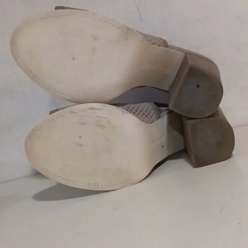 Kelsi Dagger Brooklyn Goya Taupe Heel Sandal sz 9.5